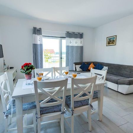 Villa Croatica Apartments Zaboric Bagian luar foto