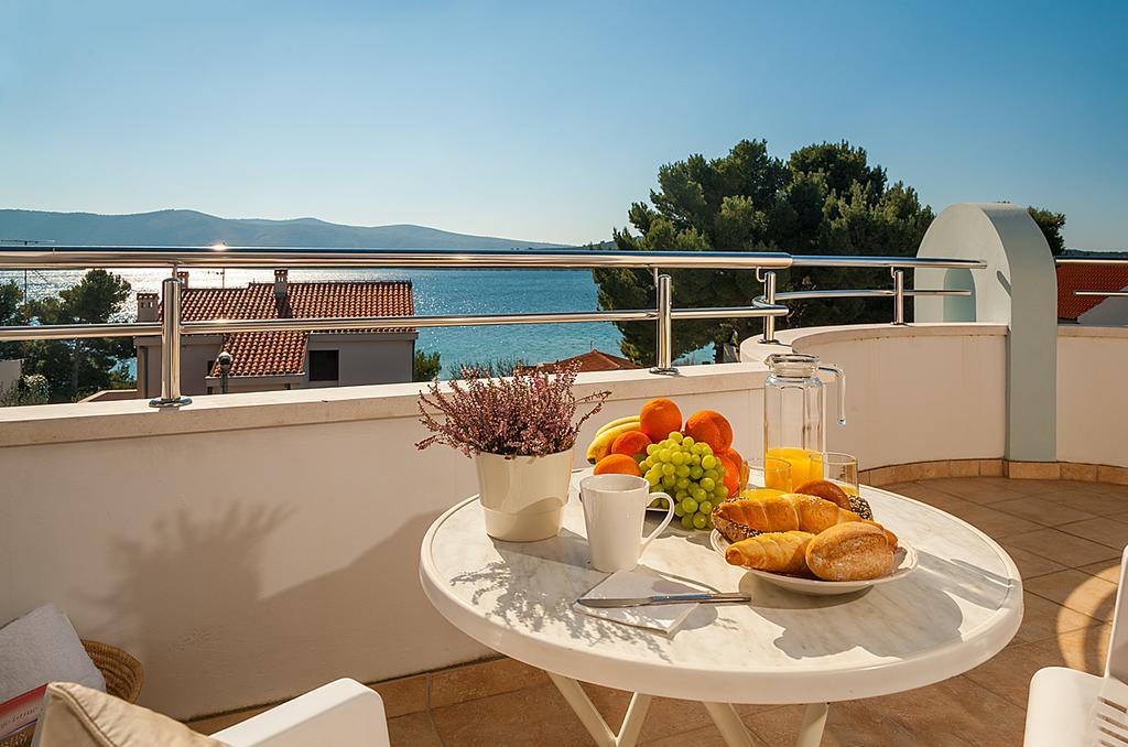 Villa Croatica Apartments Zaboric Bagian luar foto