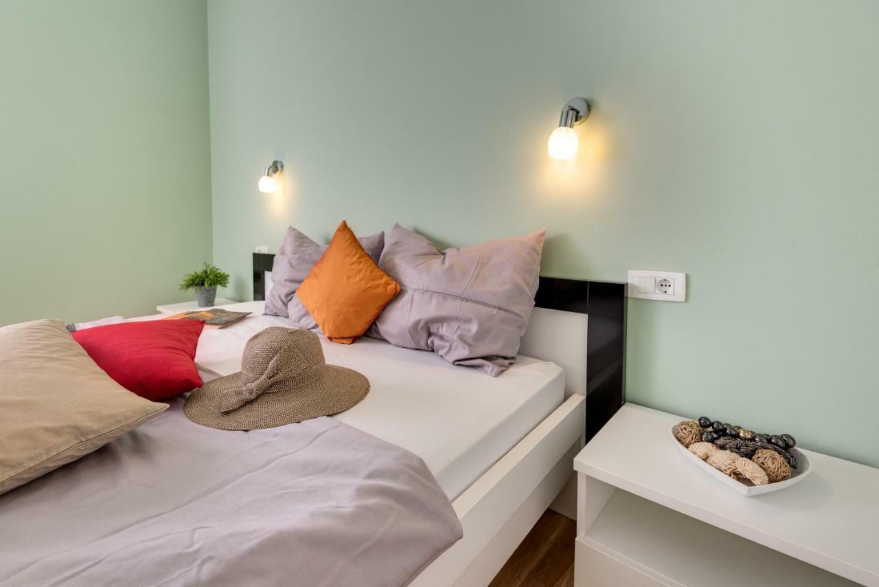Villa Croatica Apartments Zaboric Bagian luar foto